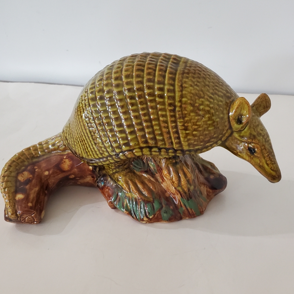 Ceramic Armadillo Figure 8.5L x 4.5H x 3.5"W 1996 No Cracks! Gag Gift! Unique! - Picture 15 of 15